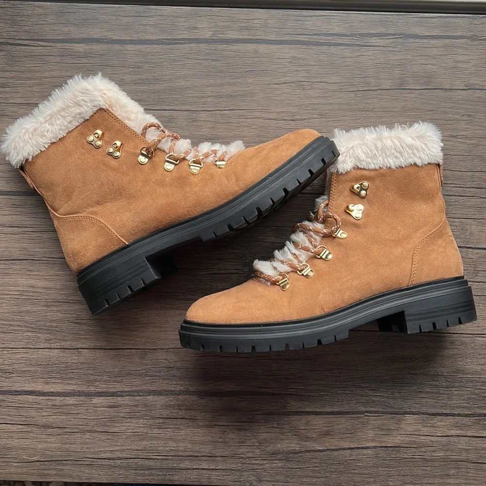 Worn Once!  J. Crew Factory Faux-Fur Winter Hiking Boots! - Picture 3 of 11
